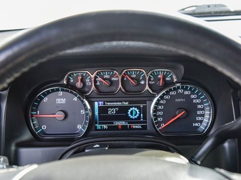 Used 2019 GMC Yukon XL SLT image 16