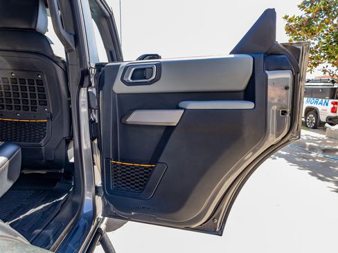 Used 2023 Ford Bronco Badlands w/ Sasquatch Package image 39