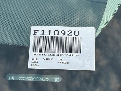 Used 2019 Cadillac XTS Luxury image 33