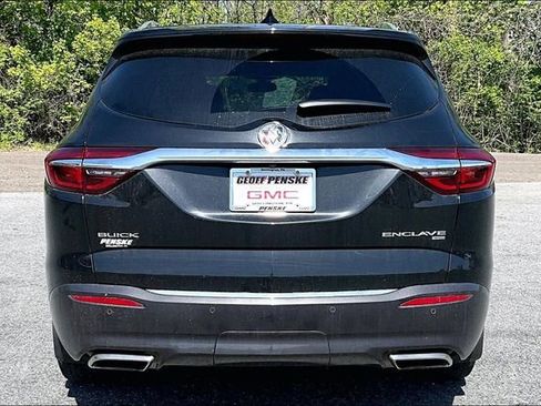 Used 2018 Buick Enclave Premium w/ Experience Buick Package image 8