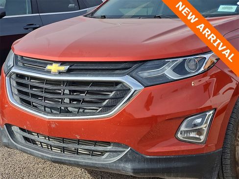 Used 2020 Chevrolet Equinox LS w/ LPO, Floor Liner Package image 2
