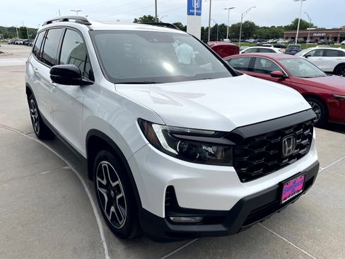 Used 2022 Honda Passport Elite image 4
