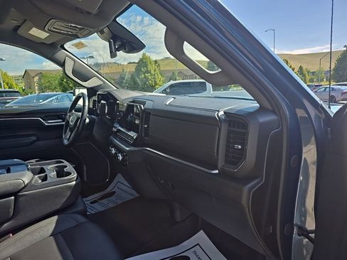 Used 2024 GMC Sierra 1500 SLT AWD/4WD image 7