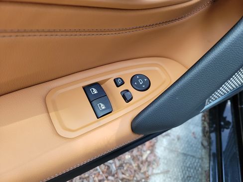 New 2026 BMW Z4 M40i w/ Premium Package RWD image 9