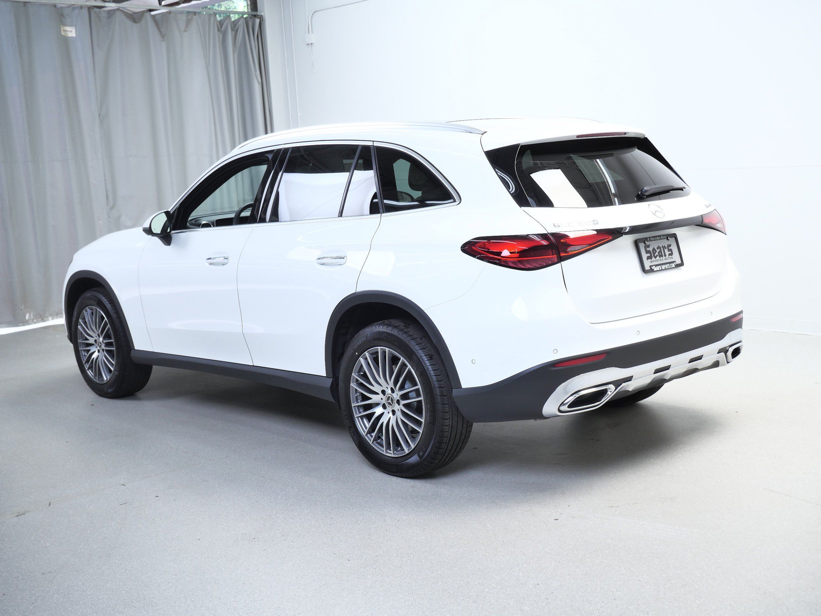 New 2026 Mercedes-Benz GLC 300 4MATIC image 6