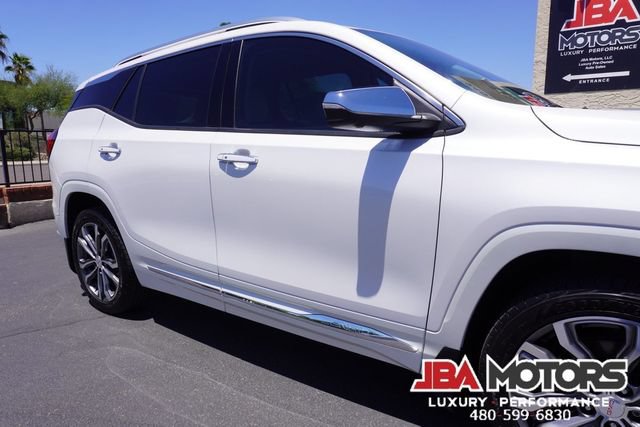 Used 2020 GMC Terrain Denali w/ Denali Premium Package FWD image 18