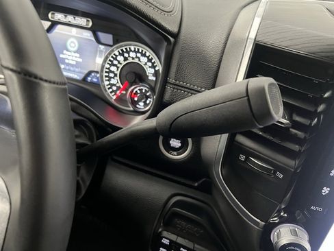 Used 2024 RAM 3500 Laramie w/ Night Edition image 33