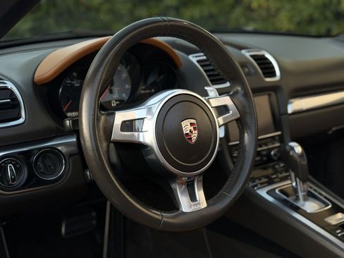 Used 2014 Porsche Boxster S image 15