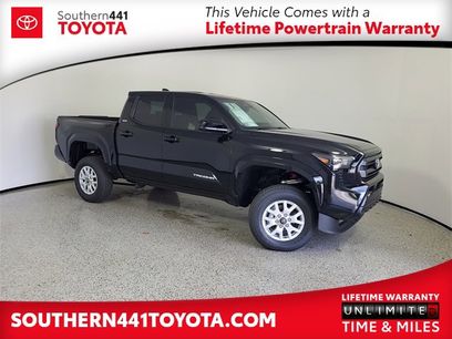 New 2025 Toyota Tacoma SR5