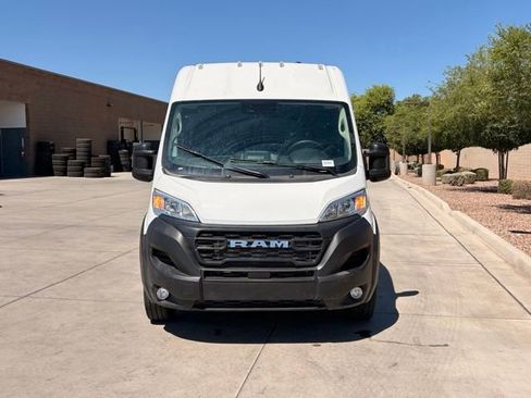 Used 2026 RAM ProMaster 2500 w/ Convenience Group FWD image 4