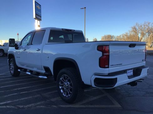 New 2026 Chevrolet Silverado 2500 LT w/ Z71 Chrome Sport Edition image 4