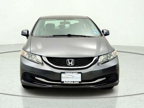 Used 2013 Honda Civic LX image 2