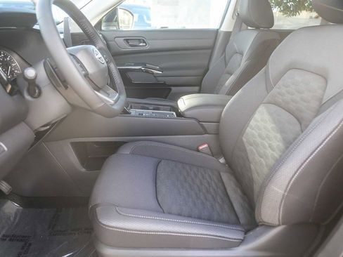 New 2026 Nissan Pathfinder SV FWD image 18