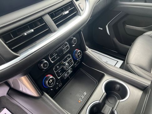 Used 2024 Chevrolet Tahoe LT image 20