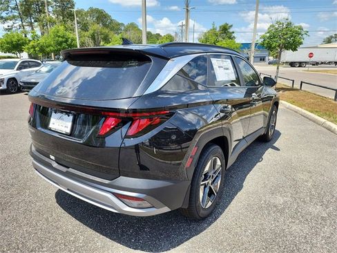 New 2025 Hyundai Tucson SEL image 3