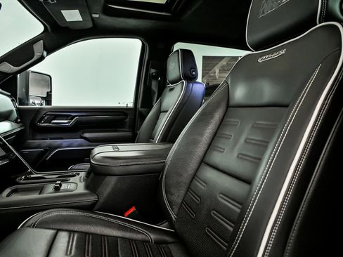 Used 2024 GMC Sierra 2500 AT4X w/ AT4X AEV Edition image 13