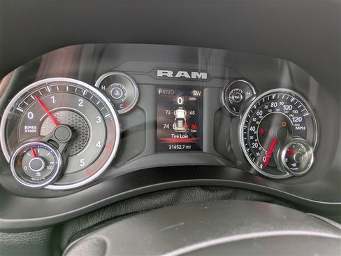 Used 2024 RAM 2500 Big Horn image 26