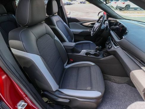 Used 2024 Buick Envista Preferred w/ Convenience I Package FWD image 22