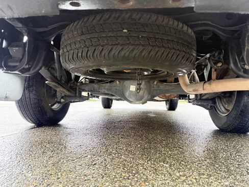 Used 2013 Toyota Tacoma Base 4x2 2dr Regular Cab 6.1 f image 24