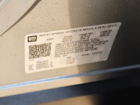 New 2026 Chevrolet Equinox LT w/ LPO, Floor Liner Package FWD image 22
