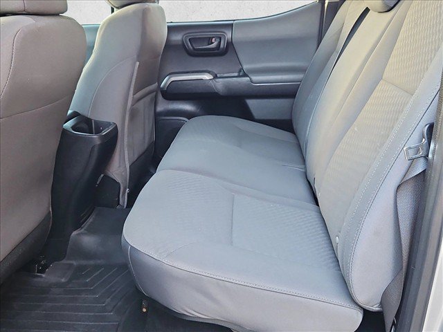 Used 2020 Toyota Tacoma SR5 RWD image 17