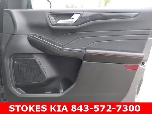 Used 2023 Ford Escape ST-Line image 26