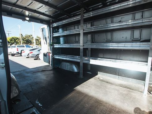 Used 2018 Mercedes-Benz Sprinter 2500 image 14