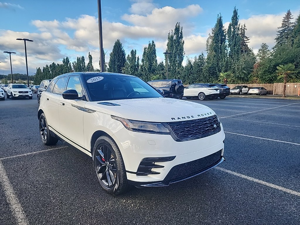 Certified 2025 Land Rover Range Rover Velar Dynamic SE AWD/4WD image 6