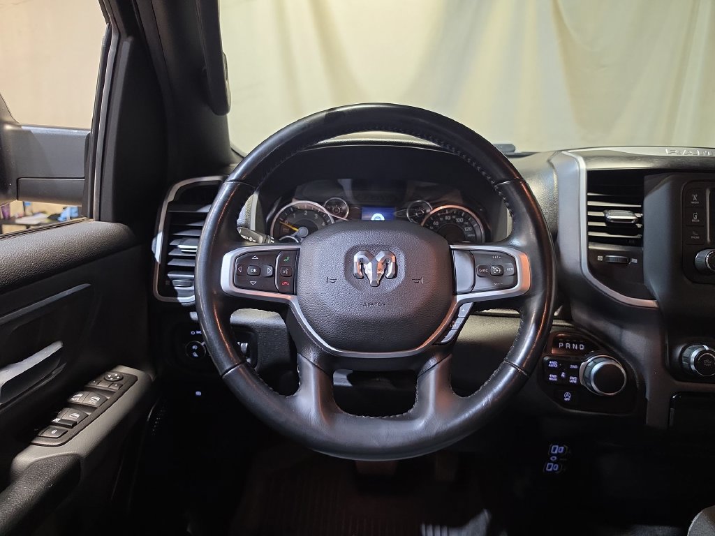 Used 2022 RAM 1500 Big Horn AWD/4WD image 11