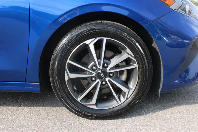 Used 2024 Kia Forte LXS FWD image 34