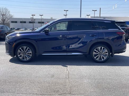 New 2026 INFINITI QX60 Luxe w/ Cargo Package image 2