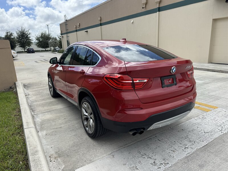 Used 2017 BMW X4 xDrive28i AWD/4WD image 7