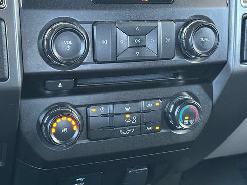 Used 2018 Ford F150 XLT RWD image 26