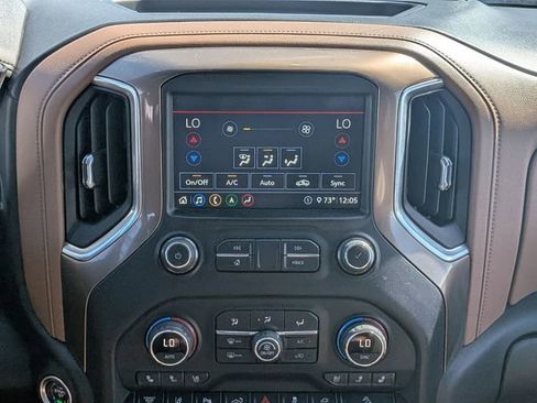 Used 2020 Chevrolet Silverado 2500 High Country w/ Z71 Off-Road Package image 18