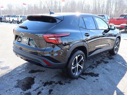 New 2026 Chevrolet Trax RS w/ Driver Confidence Package image 24