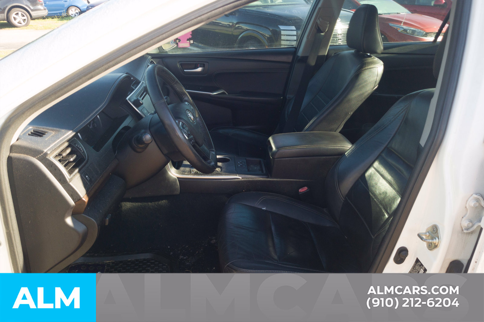 Used 2017 Toyota Camry XLE FWD image 6