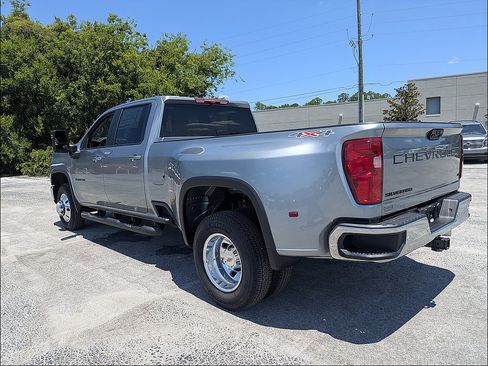 New 2026 Chevrolet Silverado 3500 LT w/ All Star Edition AWD/4WD image 5