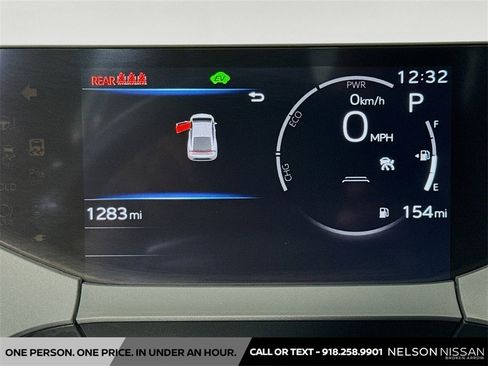 Used 2024 Toyota Prius LE image 12