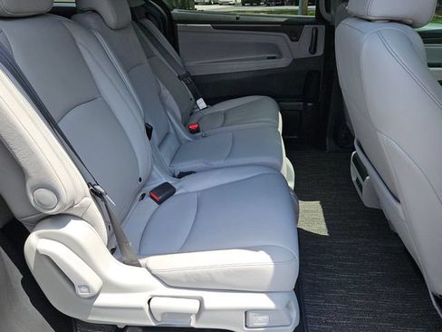 Certified 2024 Honda Odyssey EX-L image 14