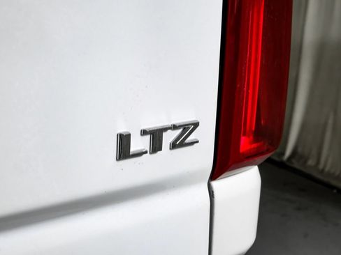 Used 2022 Chevrolet Silverado 3500 LTZ w/ LTZ Plus Package AWD/4WD image 48