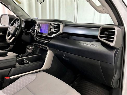 Used 2022 Toyota Tundra SR5 image 28