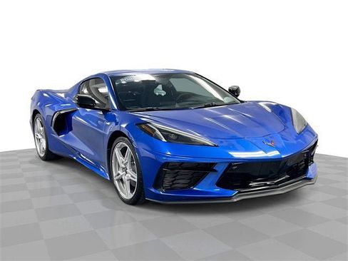 Used 2022 Chevrolet Corvette Stingray Preferred Cpe w/ 2LT image 1