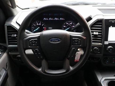 Used 2019 Ford F250 XLT w/ XLT Premium Package image 17