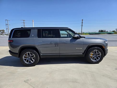 Used 2023 Rivian R1S Adventure Quad AWD/4WD image 2