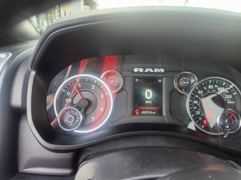 Used 2024 RAM 3500 Big Horn image 16