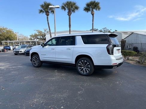 New 2026 Chevrolet Suburban High Country image 6