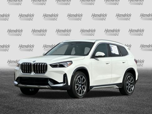 Used 2025 BMW X1 xDrive28i w/ Convenience Package image 9