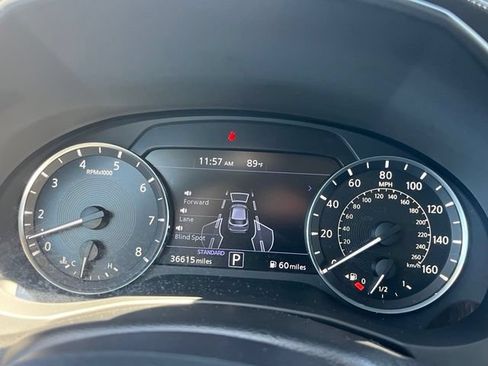 Certified 2024 INFINITI QX50 Luxe FWD image 23