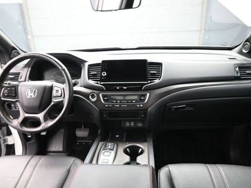 Used 2025 Honda Ridgeline TrailSport image 24