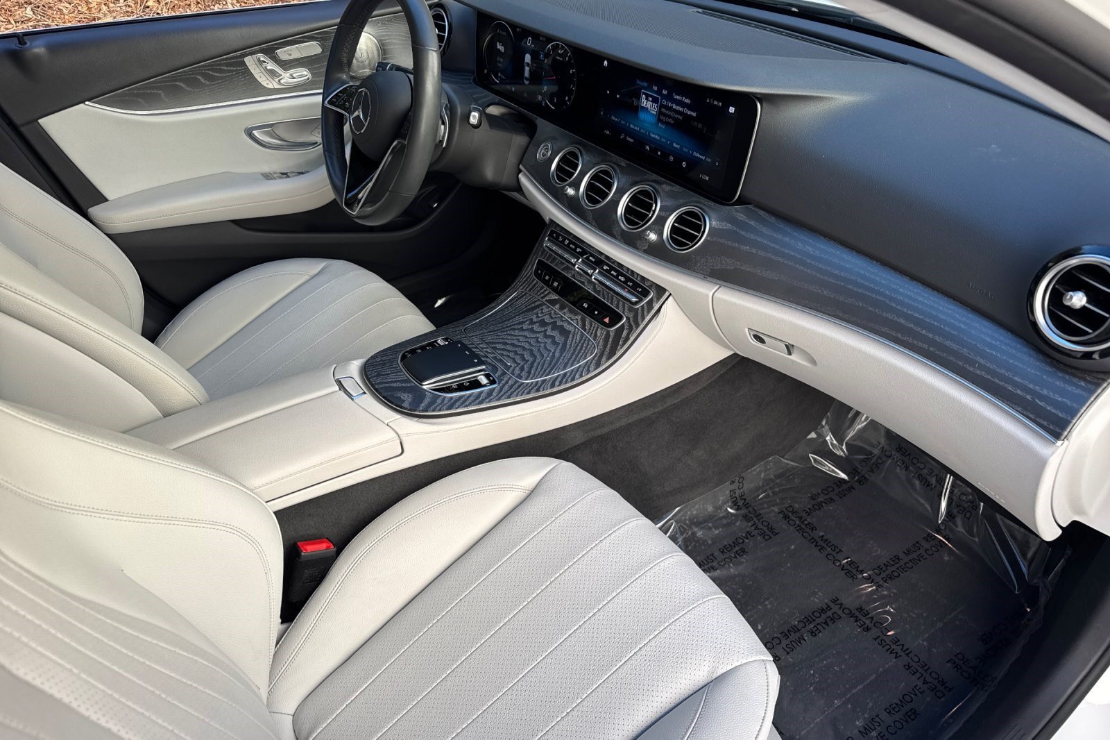Used 2022 Mercedes-Benz E 350 Sedan image 34